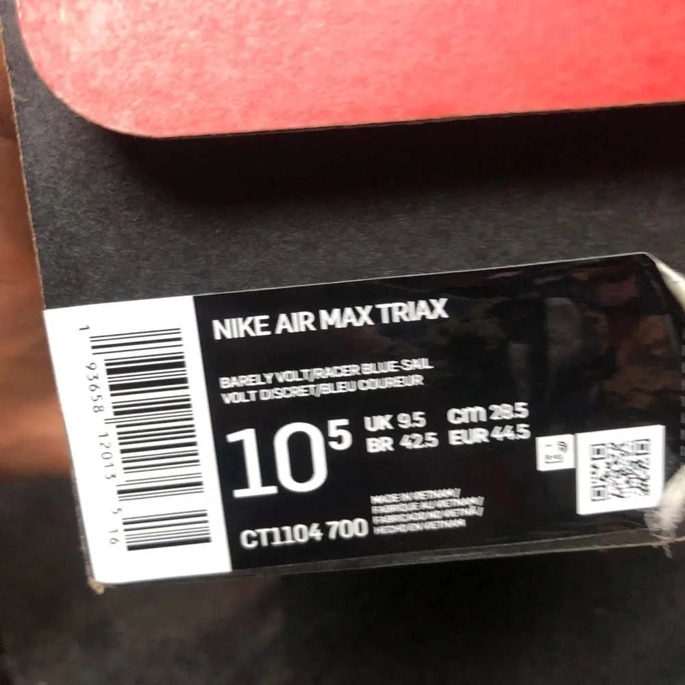 Sz 10.5 Nike Air Max Triax 96 